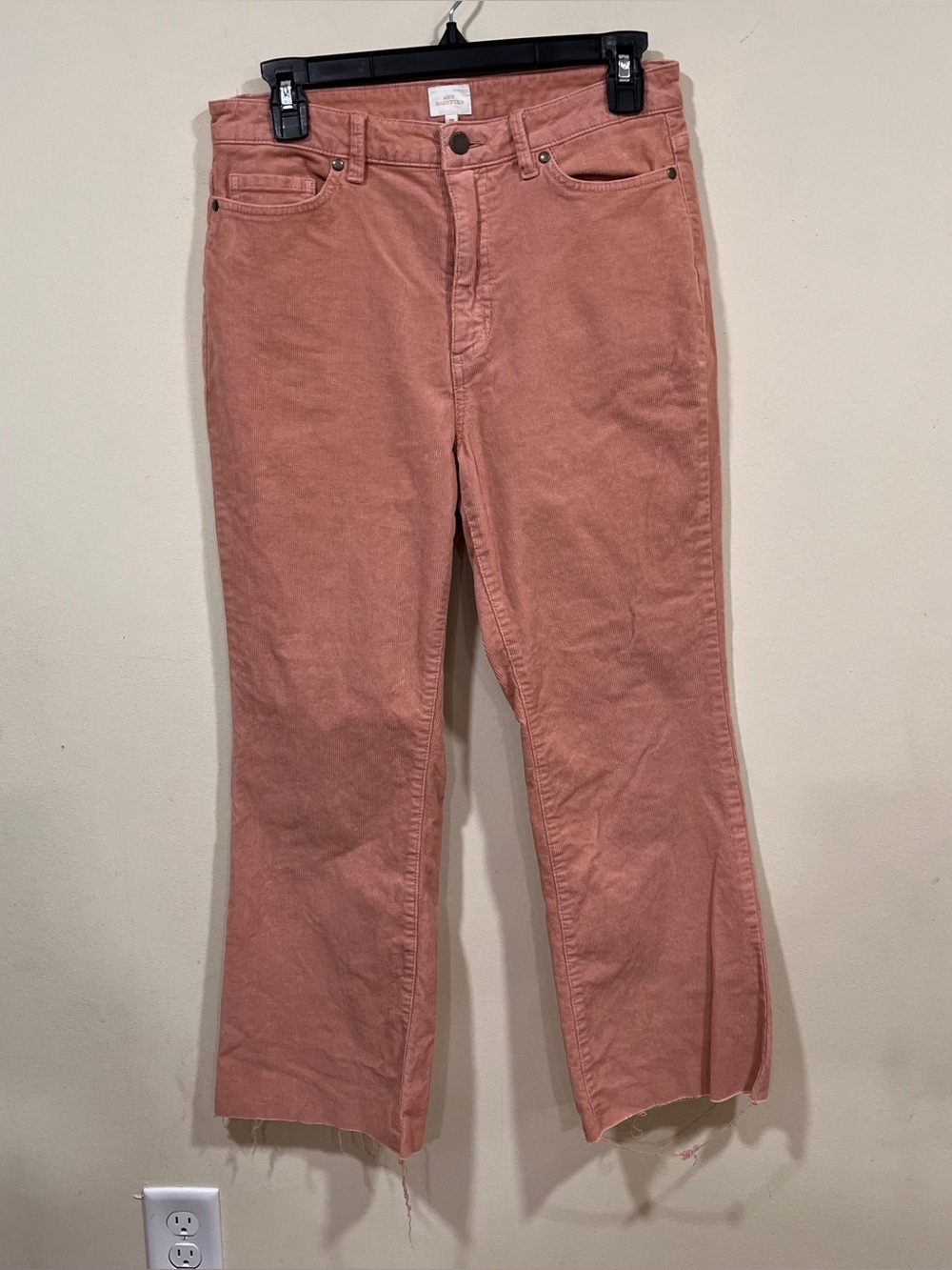 Ann Mashburn Kendall Flare 5 Pocket Cord 28 Pink high-Rise Cropped Flare Rose